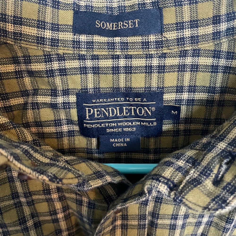 Pendleton Somerset button-down, Men’s M - image 1